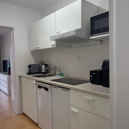 Modernes & Ruhiges Naehe Mhh Appartement *